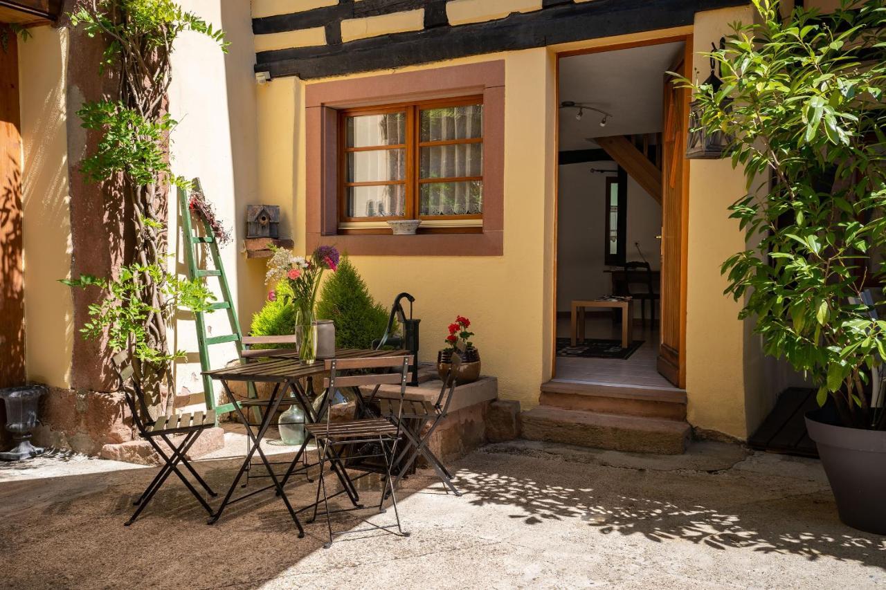 Les Suites - La Cour St Fulrad Saint-Hippolyte (Haut-Rhin) Exterior foto